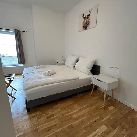 Aussergewoehnliches Bnbretreat Schlossnaehe, Beliebte Restaurants Apartment