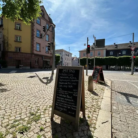 Appartamento Aussergewoehnliches Bnbretreat Schlossnaehe, Beliebte Restaurants